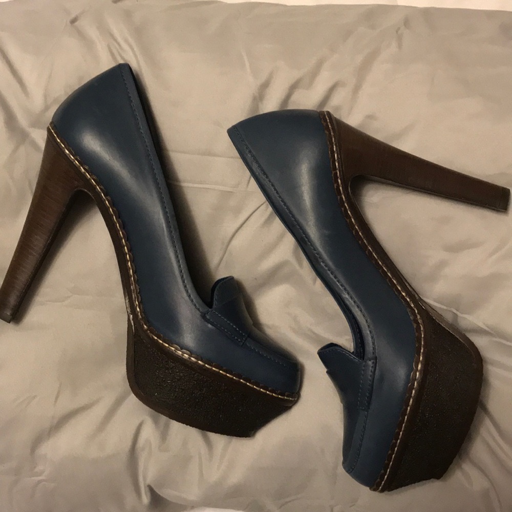 Sergio Rossi blue heels